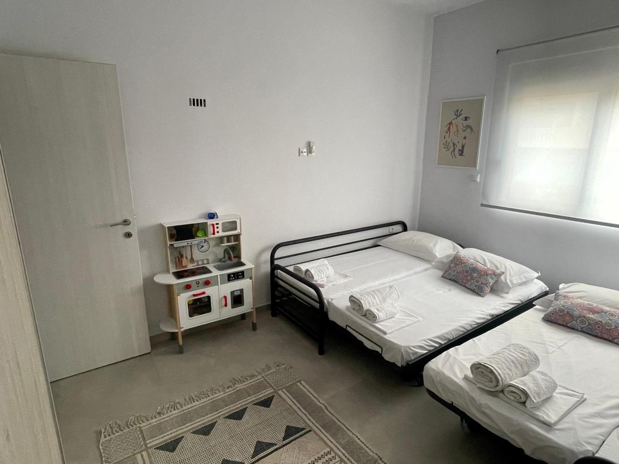 Villa Isabella Aegina Vathí Екстериор снимка