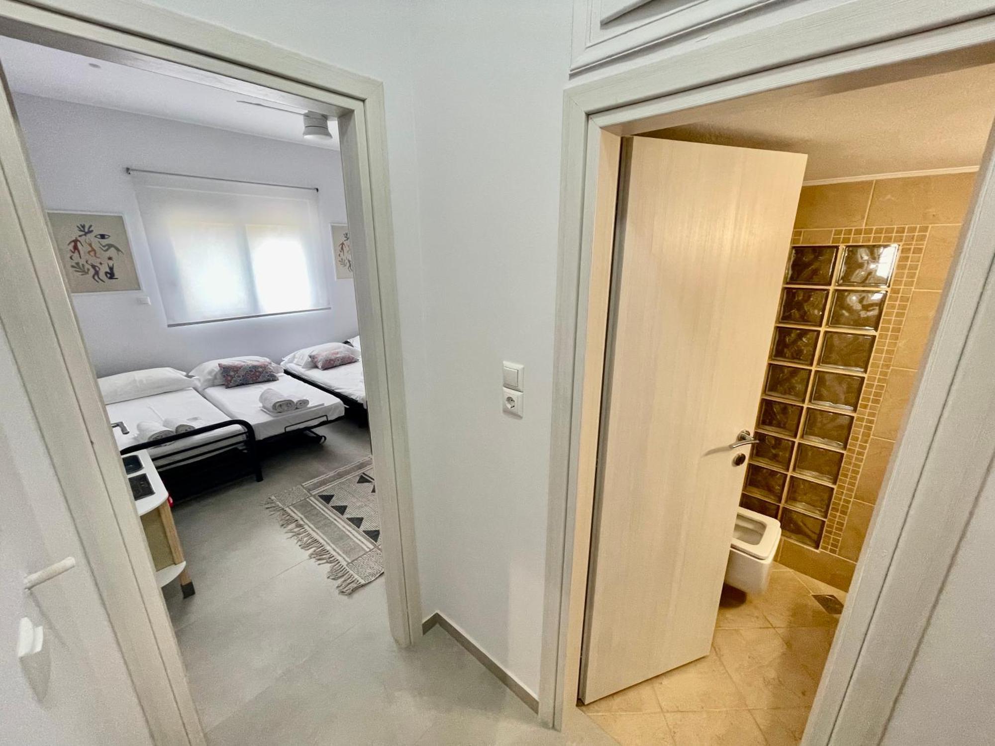 Villa Isabella Aegina Vathí Екстериор снимка