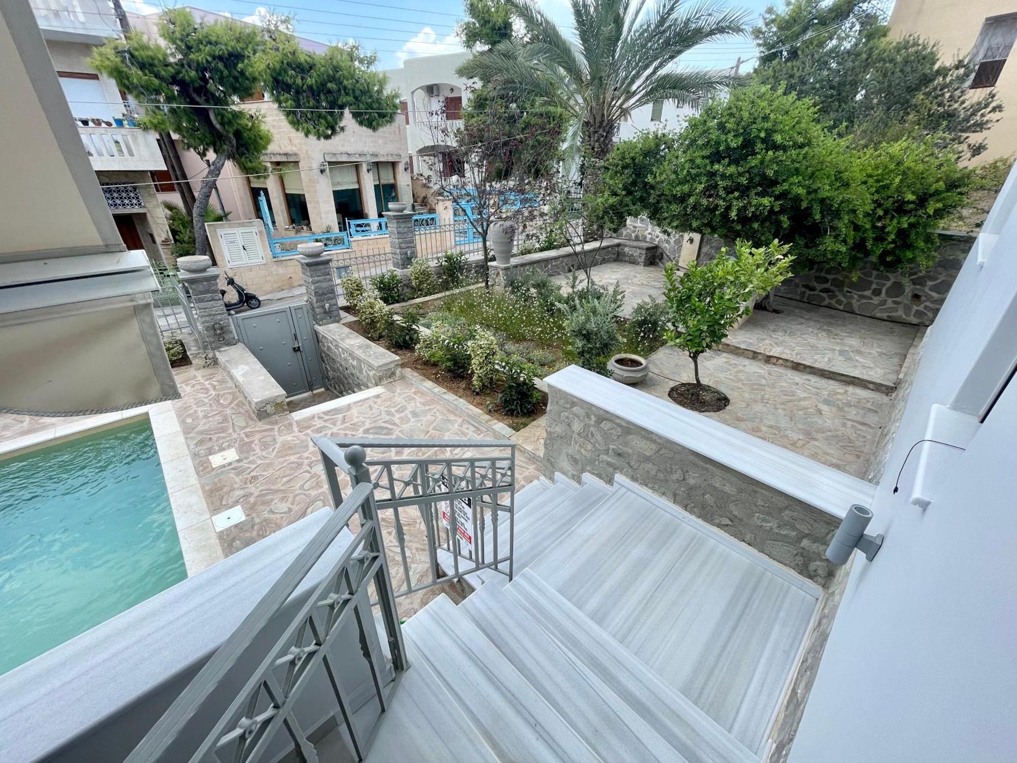 Villa Isabella Aegina Vathí Екстериор снимка