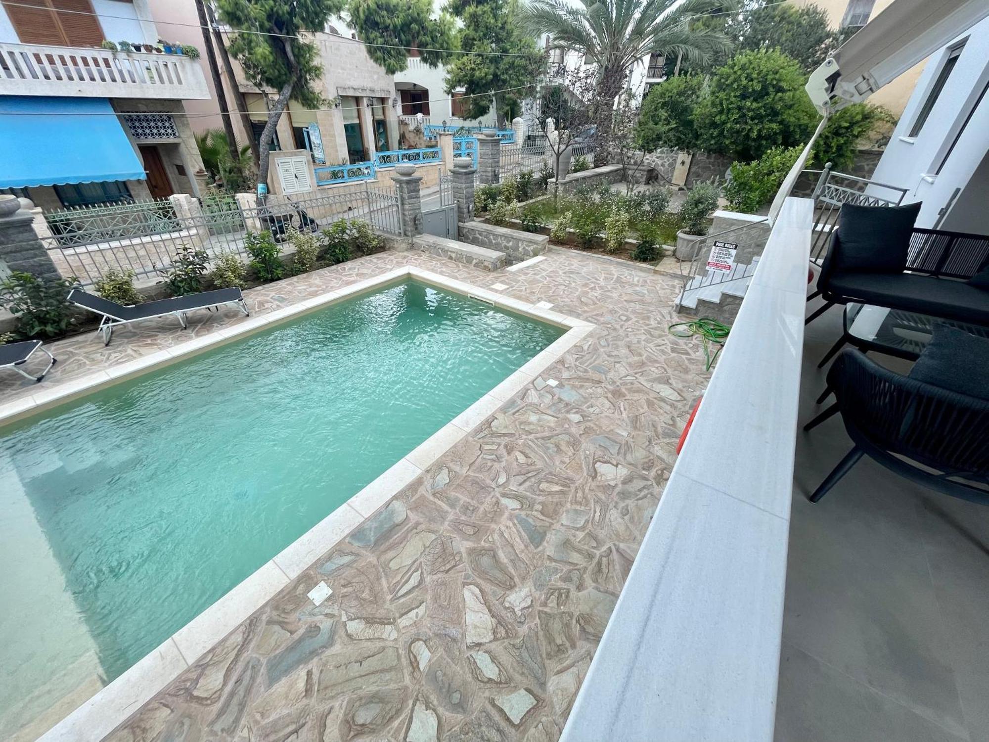 Villa Isabella Aegina Vathí Екстериор снимка